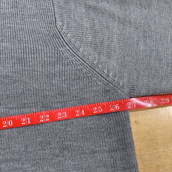 Nevada size 44 heavy acrylic sweater. Fits like Xl see photos measurements. - Picture 8 of 14